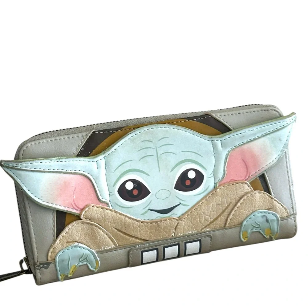 Star Wars Loungefly Mandalorian Grogu Zip-Around Wallet